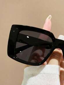 1 Pair Unisex Square Black Retro Versatile Street Style Fashionable Fashion Glasses For Party And Gathering - Black - View 2