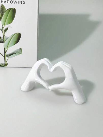 1pc Heart Gesture Decor Ornament, Modern Art Sculpture Finger Statue, Unique Hand Shaped Home Decor, Creative Wedding Table Centerpiece, Romantic Gift For Valentine's Day And New Year, Minimalist And Fashionable Design For Living Room, Bedroom, Expresses Heartfelt Meaning And Artistic Sense, Suitable For Couples, Newlyweds, And Holiday Surprises, Brightens The Space With Warmth And Love