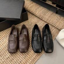 Mocasines planos de estilo clásico británico para mujeres, nuevos zapatos casuales retro de otoño - Negro - Ver 1
