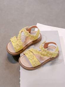 1 Pair Girls Lace Trim Sandals, Soft Sole Non-Slip Princess Style Fashionable Hook And Loop Closure Sandals - Yellow - View 5