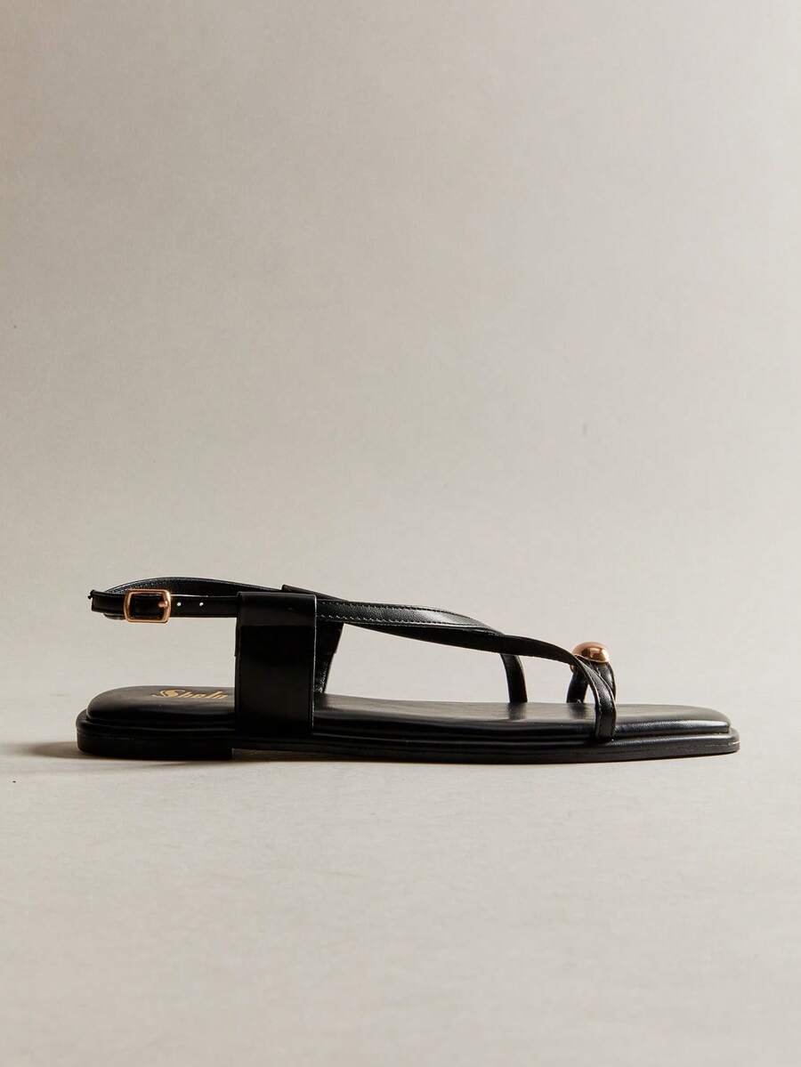 Hauture Women's Fashionable Casual Square -Toe With Strappy Thong Sandal, Gold Plate Ornament For Christmas - Black - View 1