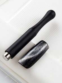 Professional Magnetic 3D Cat Eye Effect Nail Art Wand - Easy-To-Use Manicure Tool For Creating Long-Lasting Holographic & Glitter Gel Designs, Salon & Home DIY Nail Kit Essential With Iron Tool - Black - View 7