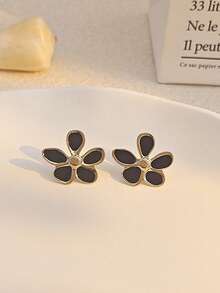 韩式女士彩色花朵耳钉,度假甜美可爱花朵耳环,金色不锈钢耳环,适合女孩佩戴,百搭精致花卉设计,时尚温柔风格,夏季海滩度假比基尼配饰,吸睛服饰,婚纱配饰 - 百搭珠宝,游泳、沐浴、运动时佩戴皆宜,非常适合情人节、生日、母亲节和度假惊喜。 - 彩色 - 查看 13