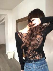 Áo thun dài tay hở lưng ren khoét lỗ dành cho nữ, có đệm ngực, thiết kế cổ lệch vai, kiểu dáng thanh lịch mới về mùa xuân màu đen. - màu đen - Xem 4