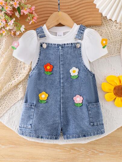 Set de 2 piezas de top de cuello redondo con decoración de flor 3D y shorts de peto con bolsillo de mezclilla para niña, verano