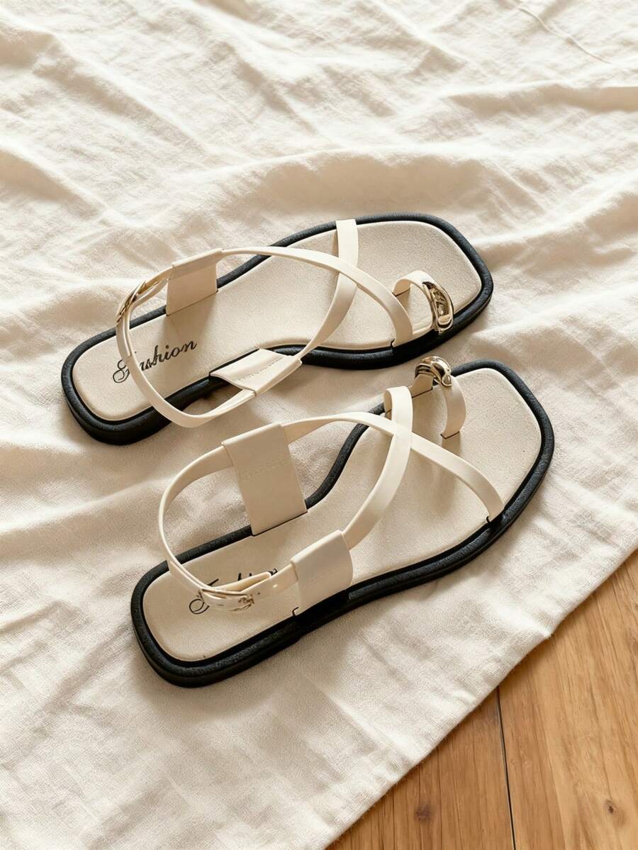 Sandal nữ màu mơ, giày nữ, sandal nữ mùa hè, dép mùa hè, giày nữ thanh lịch [nhỏ hơn 2 size], sandal khóa mới mùa hè, giày bệt nữ phù hợp đi làm hàng ngày, mua sắm ngoài trời, nghỉ dưỡng bãi biển và các dịp khác, sandal bệt mũi tròn cho nữ đi nghỉ dưỡng, sandal khóa dây đan chéo, sandal hở mũi thời trang thoải mái, sandal đi biển, sandal không mùi dùng ngoài trời và trong phòng tắm - quả mơ - Xem 1