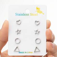 4 Pairs / Set Golden Stainless Steel Geometric Stud Earrings Set ,Heart Shape, Five-Pointed Star, Circle, TriangleSymmetrical Geometric Shapes, Suitable For Daily Wear Or As Gifts - ZH022 - View 7