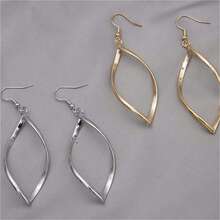 Geometric Wave Dangle Earrings, Y2K Minimalist Fashion Earrings For Daily & Party, Chic Simple Design Women's Jewelry Gift & Accessories Wave Dangle Earrings / Y2K Minimalist Geometric Earrings For Women / Casual & Party Fashion Jewelry / Lightweight Simple Design Gift & Accessories - Bạc - Xem 2