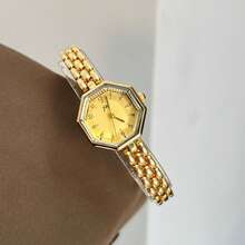女士优雅金色石英腕表，独特六边形表盘，精致链式表带，模拟指针腕表，适合日常佩戴和派对场合。 - 金色 - 查看 5