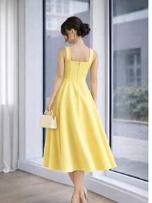 Women's Midi Dress With Square Neckline And Defined Waist - amarillo ganso - Ver 3