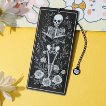 1 Marcapáginas de acero inoxidable con diseño floral de calavera - Diseño gótico único con rosa y colgante de cadena, accesorio de lectura perfecto para amantes de los libros, hombres y mujeres, regalo de marcapáginas | Marcapáginas temático | Marcapáginas duradero, marcapáginas de lectura - En blanco y negro - Ver 10