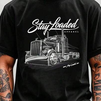 Camiseta de algodón negra con el patrón de camión Stay Loaded