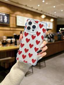 心形彩绘编织波浪边极简高端TPU彩绘防摔手机壳，兼容 17 Pro/17 Air/17/17 Pro Max、16/11/16 Pro/16 Plus/16 Pro Max/16 e/15 Pro Max/13/14/12/XS/XR/7G/8 Plus/XR/7/8；彩绘TPU防摔软壳，兼容 15 Pro Max、13、14、12、X、12/14。 - 彩色 - 查看 4