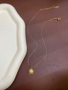 1pc Stainless Steel Waterproof Non-Fading Vintage Smile Face, Moon, Sun Pendant Necklace, Suitable For Women's Daily Wear - Gold - View 6