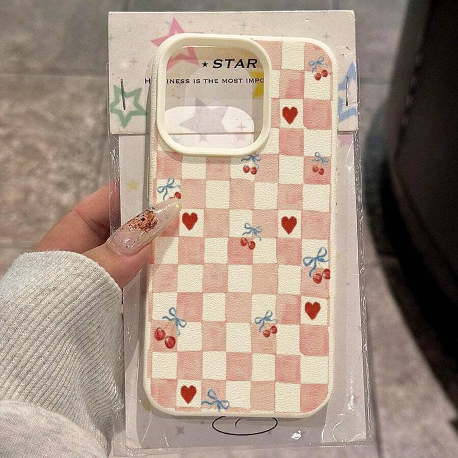 1 buah Casing Ponsel Bahan TPU Motif Kotak-kotak Pink dan Hati Ceri, Kompatibel dengan iPhone 17 Pro Max/17/16 Pro Max/15/13/12/11, S20 FE/A15/S24/A55, Note 11/12/13 Pro, Pelindung Ponsel Lembut Anti Jatuh yang Melindungi Seluruh Bagian, Versi Internasional, Bukan Versi Domestik - Putih - View 1