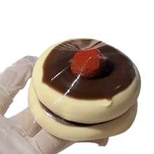 1个/2个草莓蓝莓软绵绵奶油蛋糕挤压玩具，减压玩具，节日、生日、圣诞节和派对的完美礼物 - 彩色 - 查看 7