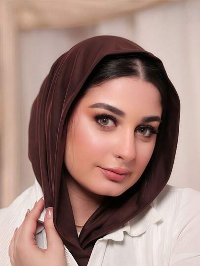 1条女士经典纯色头巾，预缝制，可环绕颈部佩戴，款式可调节，多功能实用弹力头巾，柔软亲肤的莫代尔面料，适合日常佩戴、运动和瑜伽。