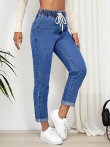 Pantalones 3/4 de denim elástico 9635-1#, casuales y versátiles, bajo enrollado, cintura elástica cómoda con cordón, pantalones cortos de denim para primavera - azul medio - Ver 2