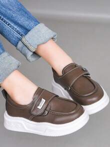 1 Pair Children Flat Shoes, 2026 New Boys Girls Leather Shoes, Casual Running Campus Sports Sneakers - Brown - View 3