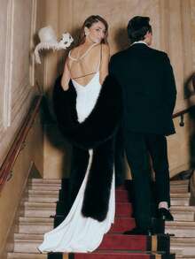 1pc Women's Classic Pure White 380cm Super Long Faux Fur Shawl, Luxury Accessory For Wedding, Party, Formal Wear, Vintage, High-End, Warm - Black - View 2