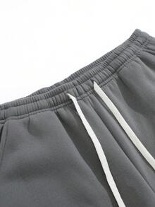 Mens Oversize Sweat Shorts - Cotton Blend French Terry Fabric Relaxed Oversize Fit | Spring Breathable Cozy Comfort  For Daily Streetwear & Casual Hangouts (Modern Minimalist Street Style) - 深灰色 - 查看 3