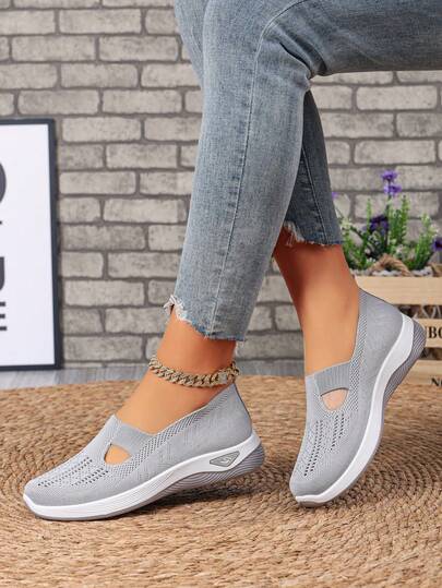 Women's Fashionable & Comfortable Tennis Shoes, One-Piece Knit/Dual-Color Outsole Casual Running Sneakers, Plus Size