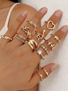 13Pcs Gold Boho Ring Set: Snake Heart Star Feather Rhinestone Stackable Rings For Women Daily Party Fashion Jewelry - Gold - View 5