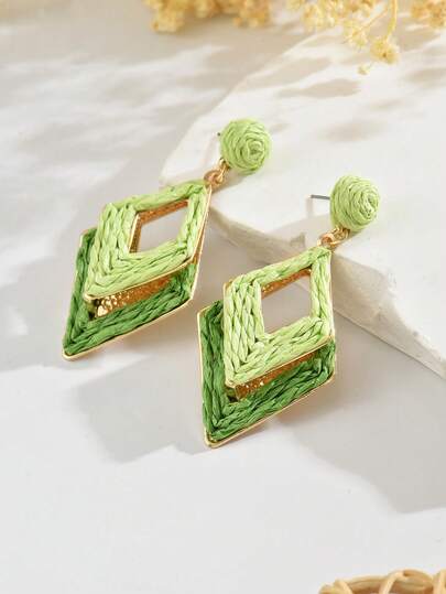 1 Pair Versatile Boho Handmade Woven Raffia Double Layer Geometric Rhombus Earrings, Creative Exaggerated Colorful Raffia Geometric Rhombus Earrings Suitable For Women's Daily, Vacation, Party Wear