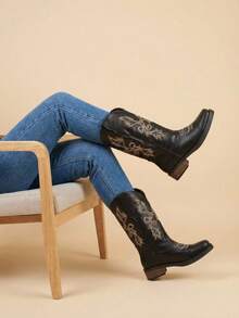 Botas vaqueras bordadas para mujer, de media caña y punta redonda, estilo vaquera, a la moda. - Multicolor - Ver 6