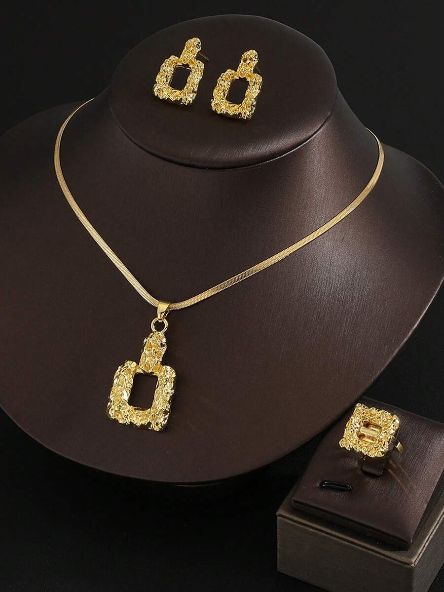 3pcs/Set Women Minimalist Gold Geometric Necklace, Earrings And Ring Jewelry Set, Suitable For Daily Wear And Holiday Gifts - Gold - View 1