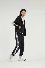 adidas 3-Stripes W FI FZ REG 拼色三條紋運動型格連帽外套女款黑色 - 黑色 - 查看 8