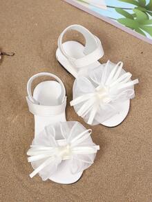 1 Pair Fashion Summer New Girls Flat Sandals With 3D Mesh Bow And Hook And Loop, Suitable For 3-8 Years Old Girls To Wear In Summer Beach Vacation, Seaside, Daily Outing, Kindergarten Activities, Birthday Party, Fairy-Style Soft Bottom Casual Princess Shoes - White - View 5