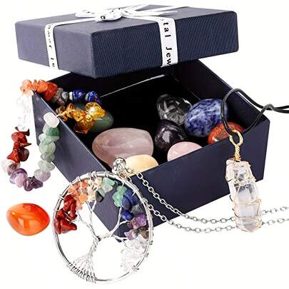 8颗适合初学者摆放能量水晶的疗愈水晶，1颗爱情水晶，1个不规则吊坠，1条彩色水晶手链，1个生命之树吊坠，礼盒