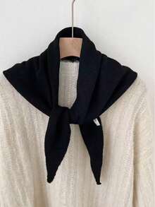 1pc Triangle Scarf, Knitted Scarf, Multi-Functional Knitted Scarf, Suitable For Matching With Dresses - 100% Wool - View 2