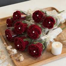 1/5 手工红玫瑰花束，母亲节礼物，女士生日礼物，永生玫瑰，适合送给妈妈、奶奶、女朋友，也可用于派对、婚礼、毕业典礼等场合的花卉装饰。 - 多色 - 查看 4