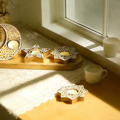 1个白色简约月亮星星木质烛台，浪漫节日家居装饰，镂空花卉图案桌面烛台，适用于客厅，适合斋月、情人节、圣诞节、派对装饰