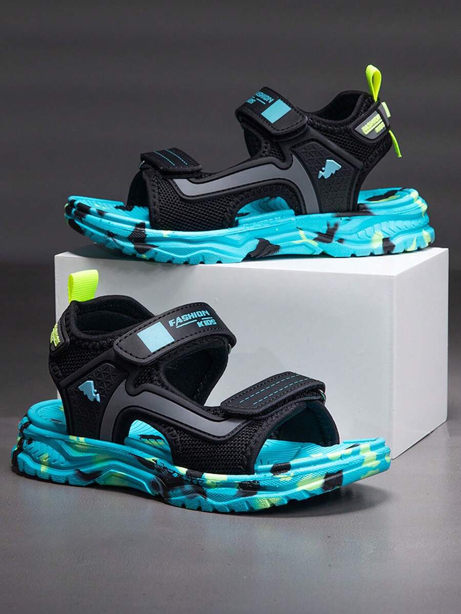 1 Pair Kids' Open Toe Sandals, Camouflage Fashion Design, Breathable Summer Beach Shoes With Hook And Loop Strap, Lightweight Sports Style Suitable For Beach And Casual Occasions - Green - View 1