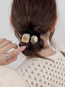 1pc Korean Style Elegant Pearl Puppy Hair Scrunchie, Bun Holder - Multicolor - View 5