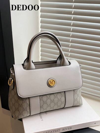  DEDOO 时尚畅销经典复古老花纹理面料手提包，简约百搭，四季皆宜，便携斜挎大容量翻盖手提包，内部隔层和隐藏口袋，适合工作通勤、校园、日常休闲散步、度假、情人节送礼等场合。