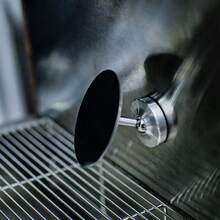 1pc Espresso Extraction Mirror With No-Bottom Handle, For Observing Espresso Flow Rate, Reflective Coffee Machine Tool - Silver Mirror Coffee Accessory - (Item No.Y22146WS) Silver Round Shape Mirror - View 4