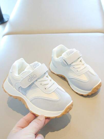 时尚新款白色运动鞋，儿童运动鞋，春秋季新款儿童运动鞋，男女童通用，防滑耐磨儿童鞋，学生百搭透气休闲运动鞋