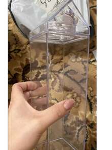 1000毫升牛奶瓶、果汁瓶，简约透明设计，加厚塑料材质，健康耐磨，坚固耐用，防滑易清洗。可盛装温度高达60摄氏度/140华氏度的饮品。 - 彩色 - 查看 13