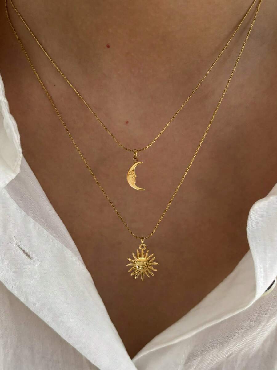 1pc Stainless Steel Waterproof Non-Fading Vintage Smile Face, Moon, Sun Pendant Necklace, Suitable For Women's Daily Wear - Gold - View 1