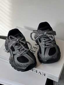 1 Pair Kids' Fashion Casual Sneakers, Soft Sole Non-Slip Breathable Mesh Trainers, Suitable For Boys & Girls, Spring/Autumn - Black - View 2