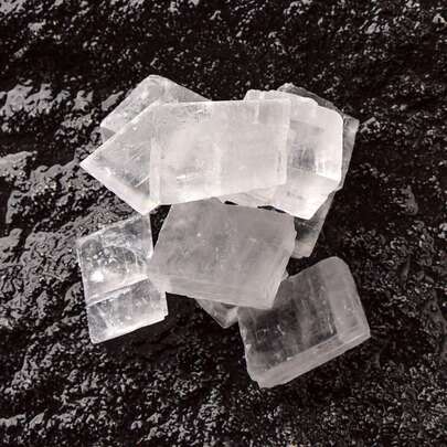 1/3块天然水晶原石，天然方解石矿物标本，天然碎石，装饰岩石和矿物