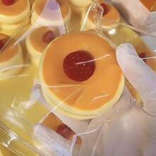 1个/2个草莓蓝莓软绵绵奶油蛋糕挤压玩具，减压玩具，节日、生日、圣诞节和派对的完美礼物 - 彩色 - 查看 6