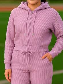 Conjunto para Mujer de dos piezas sudadera con capucha ajustable y un pantalón - Negro - Ver 3