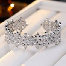 1pc Vintage Palace Style Hollow Floral Wide Bracelet Accessory, Suitable For Gifts, Parties, And Daily Wear - Bracelet - View 4