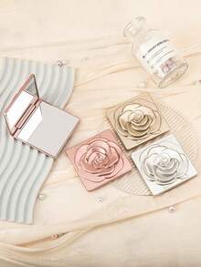 This Exquisite Square Folding Makeup Mirror With A Rose Pattern And 2x Magnification High-Definition Glass Is The Perfect Gift For A Beloved Mother, Aunt, Grandmother, Daughter, Niece, Sister, Bride, And Bridesmaid. Ideal For Holidays, Birthdays, Weddings, Mother's Day, And Valentine's Day. A Mini Mirror, A Pocket-Sized Vanity Mirror, Perfect For The Living Room Or Bedroom. - 粉色 - 查看 4