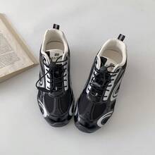 Women Field Sport Shoes - Black - View 2